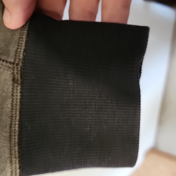 Lululemon Olive & Black Thick XL Jacket Two Button Front Unique Look - Picture 4 of 7